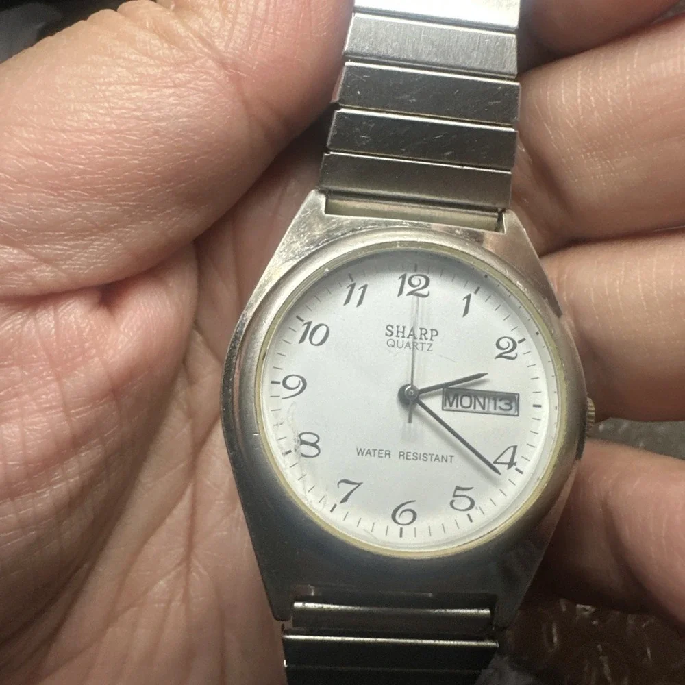 Working Vintage Sharp Mens Watch Silver Day Date White Quartz 35mm Fit 7.5